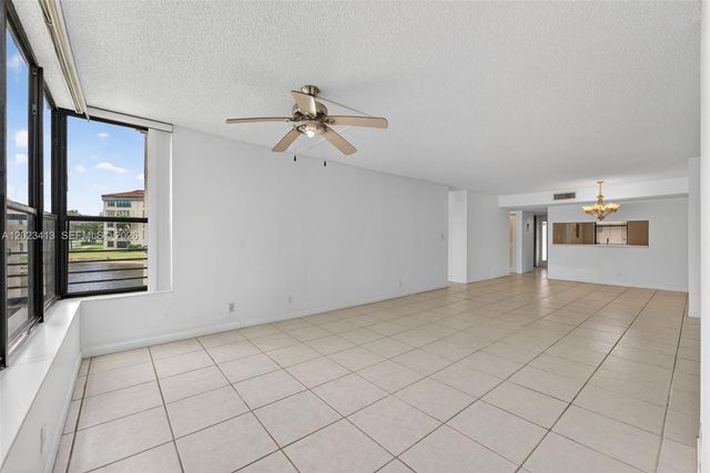 2768 S Carambola Circle S 206, Coconut Creek, FL 33066
