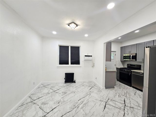 455 E 43rd Street, Brooklyn, NY 11203