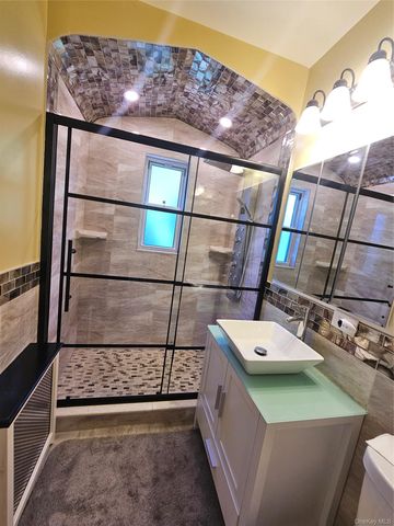 455 E 43rd Street, Brooklyn, NY 11203