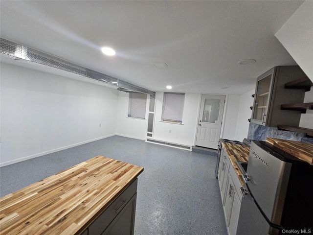 455 E 43rd Street, Brooklyn, NY 11203