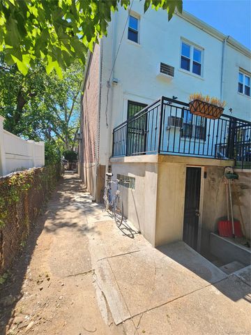 455 E 43rd Street, Brooklyn, NY 11203