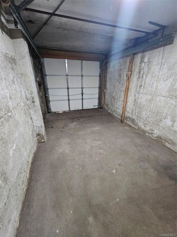 455 E 43rd Street, Brooklyn, NY 11203