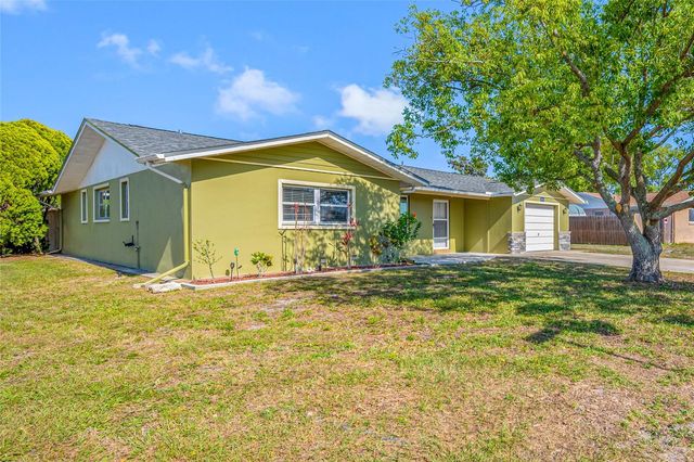 10400 ALICE M COURT, Port Richey, FL 34668