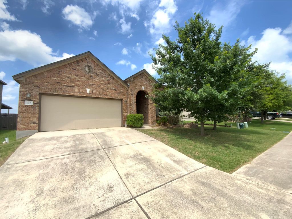 120 Carrington ST, Hutto, TX 78634