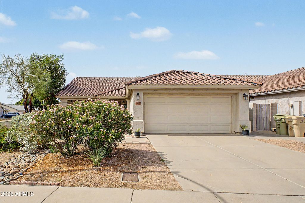 6617 W ACAPULCO Lane, Glendale, AZ 85306 — photo 3