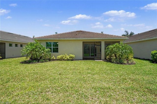 259 Tamarindo LN, Naples, FL 34114
