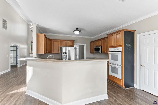 323 Audrey Way, Kathleen, GA 31047