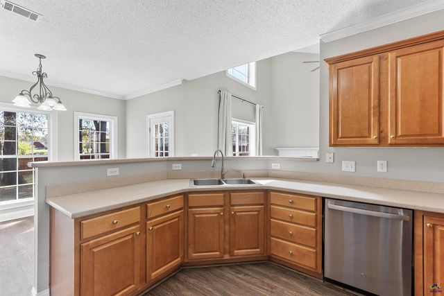 323 Audrey Way, Kathleen, GA 31047