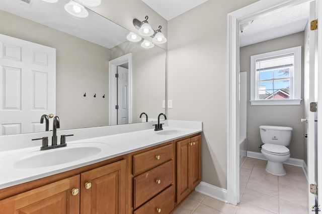 323 Audrey Way, Kathleen, GA 31047