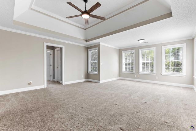 323 Audrey Way, Kathleen, GA 31047