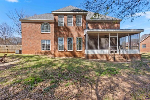 323 Audrey Way, Kathleen, GA 31047