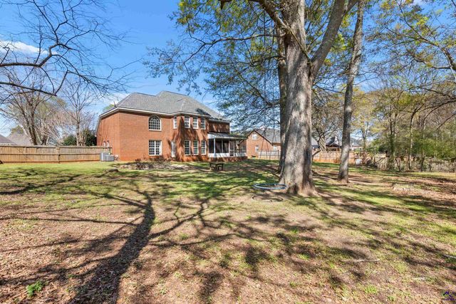 323 Audrey Way, Kathleen, GA 31047