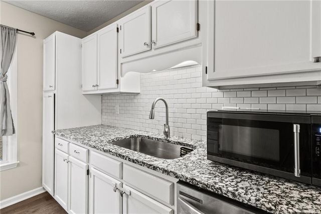 4322 Bridge Street, Hope Mills, NC 28348