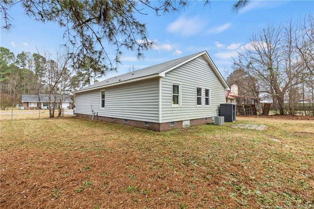 4322 Bridge Street, Hope Mills, NC 28348