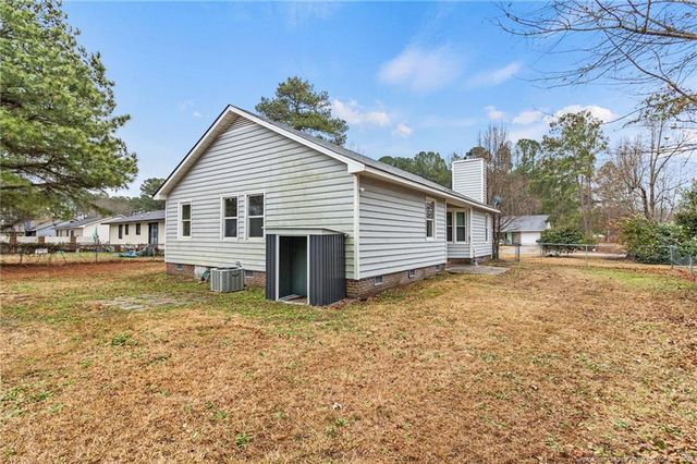 4322 Bridge Street, Hope Mills, NC 28348