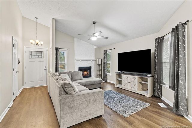 4322 Bridge Street, Hope Mills, NC 28348