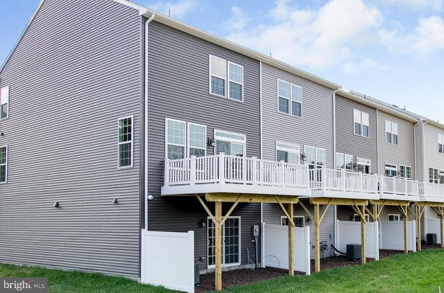 6182 CAMERONS FERRY DR, Haymarket, VA 20169