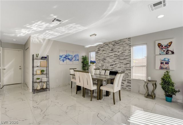7301 Casa Solar Court, Las Vegas, NV 89128