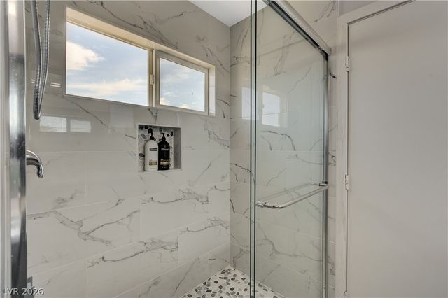 7301 Casa Solar Court, Las Vegas, NV 89128