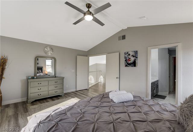 7301 Casa Solar Court, Las Vegas, NV 89128