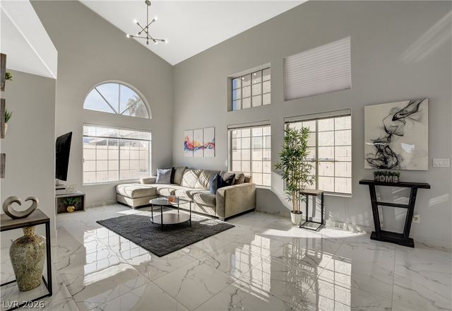 7301 Casa Solar Court, Las Vegas, NV 89128