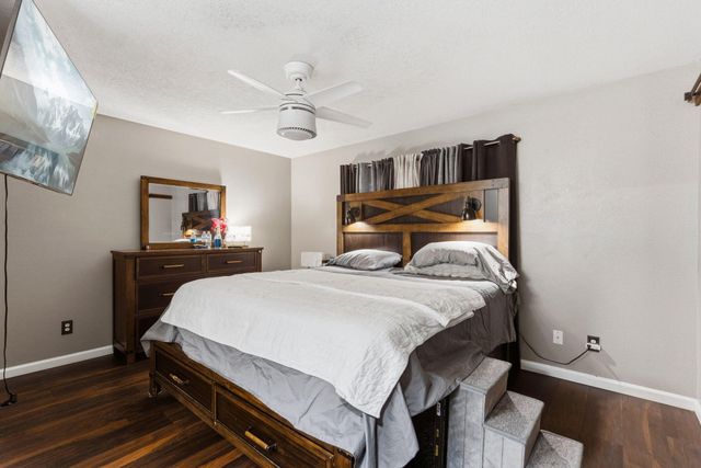 1500 Villa Del Valle NE, Albuquerque, NM 87113