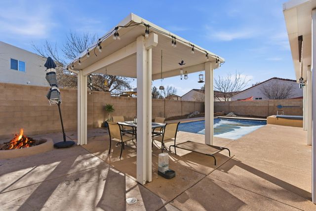 1500 Villa Del Valle NE, Albuquerque, NM 87113