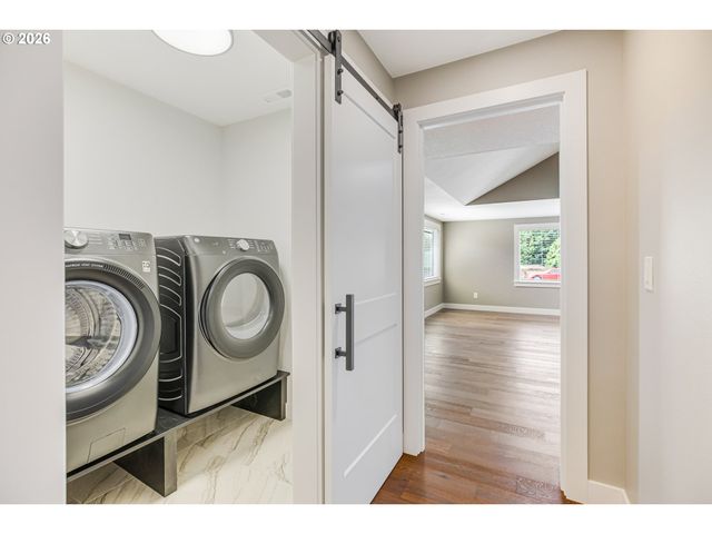 11834 Se 33rd Ave, Milwaukie, OR 97222