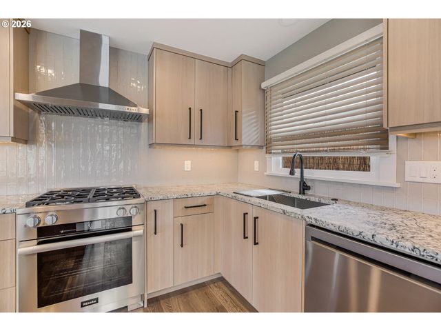 11834 Se 33rd Ave, Milwaukie, OR 97222