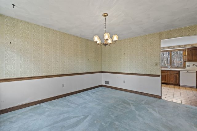 139 Picnic St, Boxborough, MA 01719