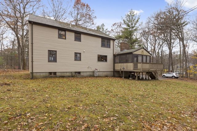 139 Picnic St, Boxborough, MA 01719
