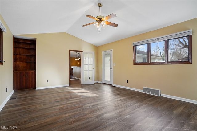 7429 Sylvan Drive, Kent, OH 44240