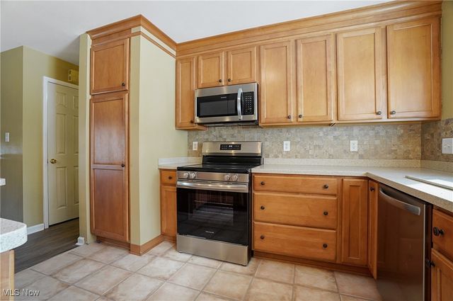 7429 Sylvan Drive, Kent, OH 44240