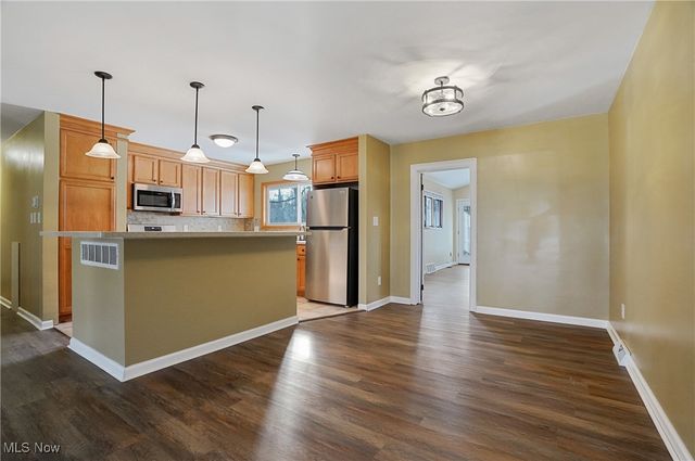 7429 Sylvan Drive, Kent, OH 44240