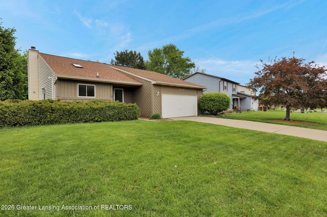 5010 Westhaven Boulevard, Lansing, MI 48917