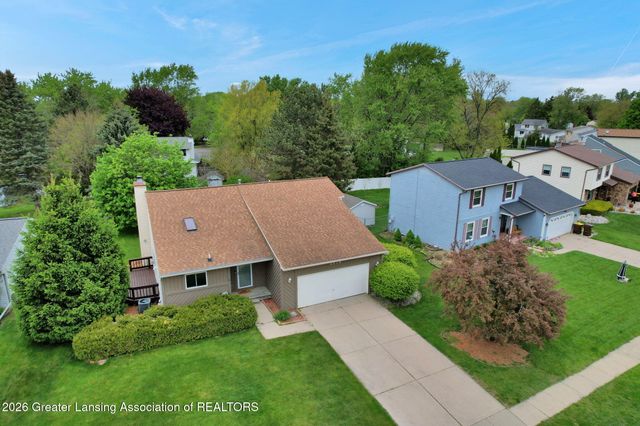 5010 Westhaven Boulevard, Lansing, MI 48917