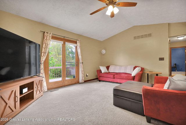 5010 Westhaven Boulevard, Lansing, MI 48917