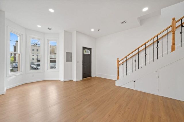 122.5 HARRISON AVE, Jc, Journal Square, NJ 07306
