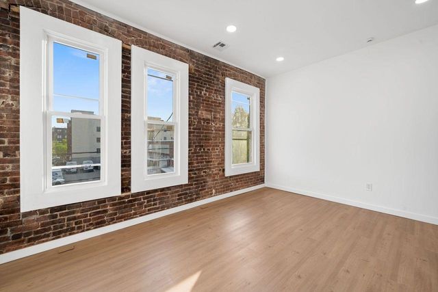 122.5 HARRISON AVE, Jc, Journal Square, NJ 07306
