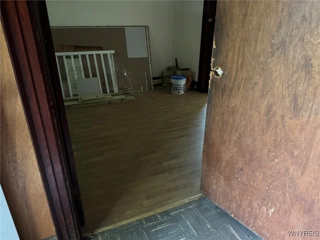 1867 Pierce Avenue, Niagara Falls, NY 14301