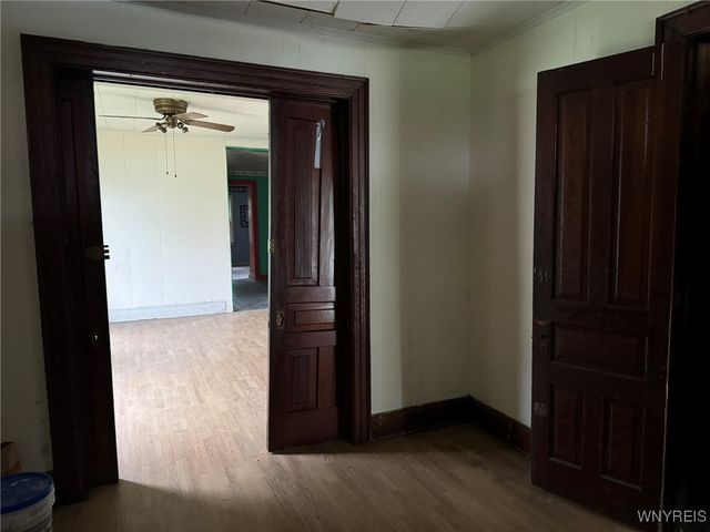 1867 Pierce Avenue, Niagara Falls, NY 14301