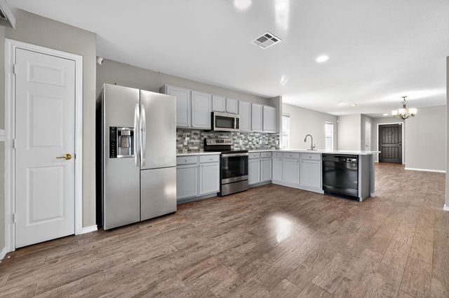 5900 Los Dios PL, Del Valle, TX 78617