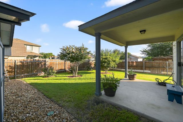 5900 Los Dios PL, Del Valle, TX 78617