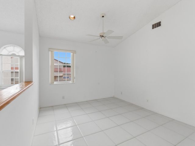 14383 Via Royal 3, Delray Beach, FL 33446