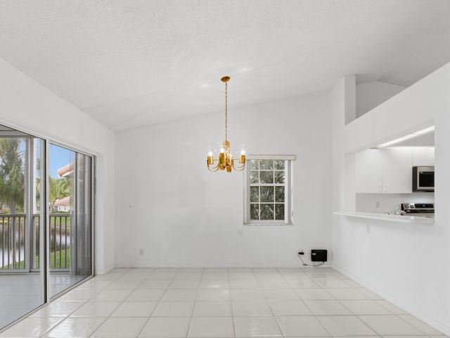 14383 Via Royal 3, Delray Beach, FL 33446