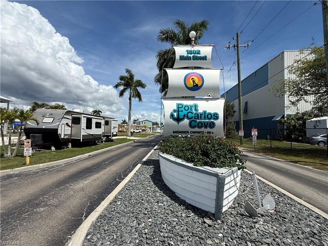 52 Doubloon WAY, Fort Myers Beach, FL 33931