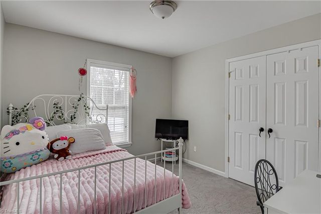 929 Big Creek Court, High Point, NC 27265