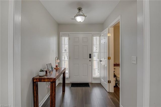 929 Big Creek Court, High Point, NC 27265