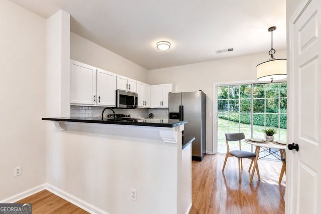256 Paden Cove Trail, Lawrenceville, GA 30044