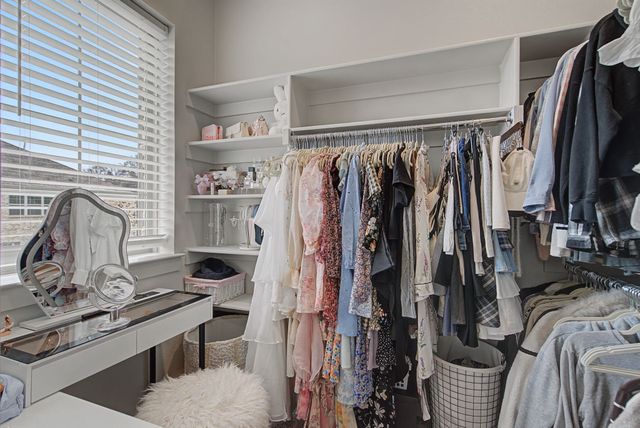 665 Vista Oaks Road, Lewisville, TX 75067